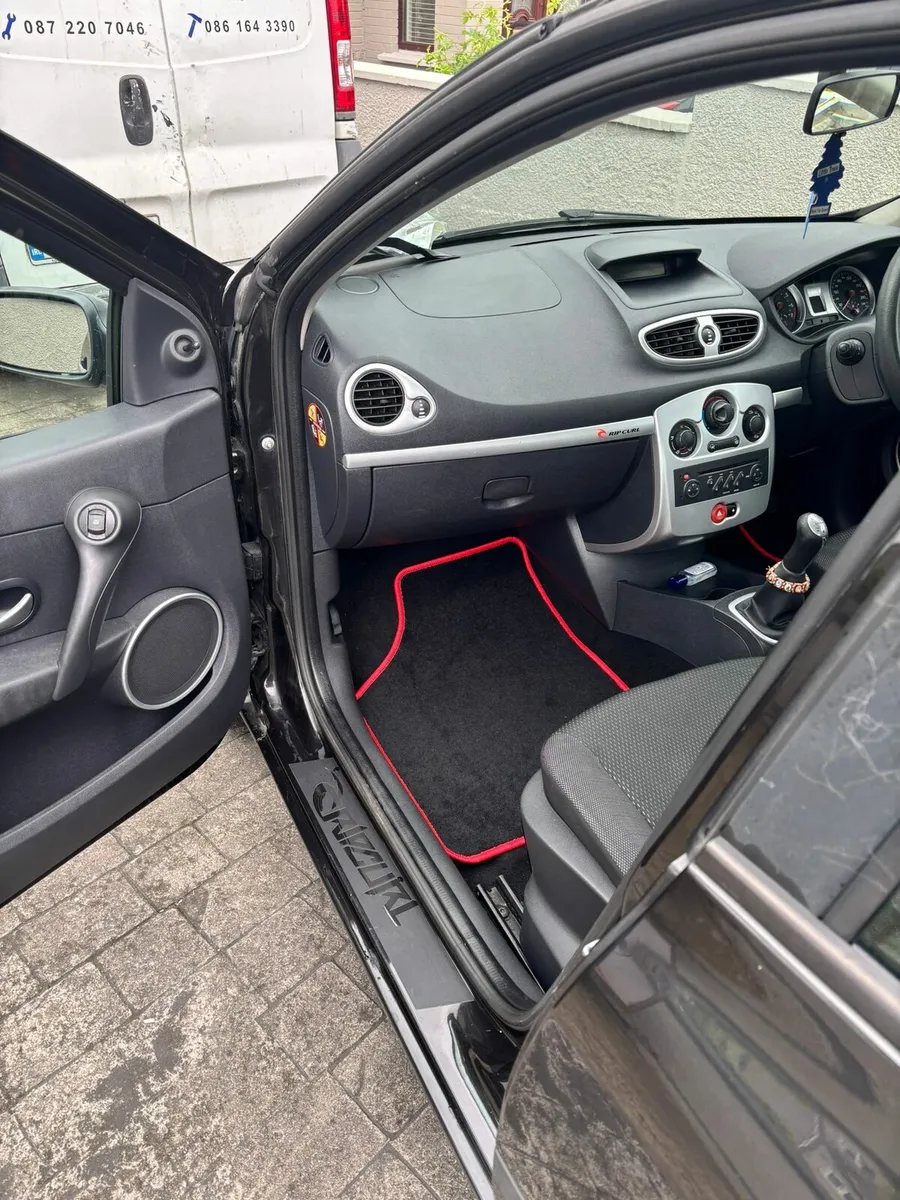 Renault clio - Image 3