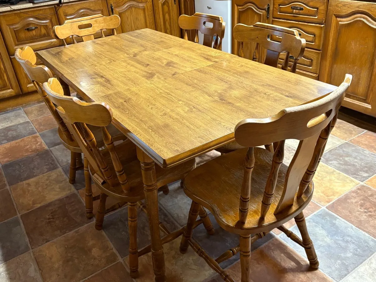 Kitchen Table and Chairs - Image 1
