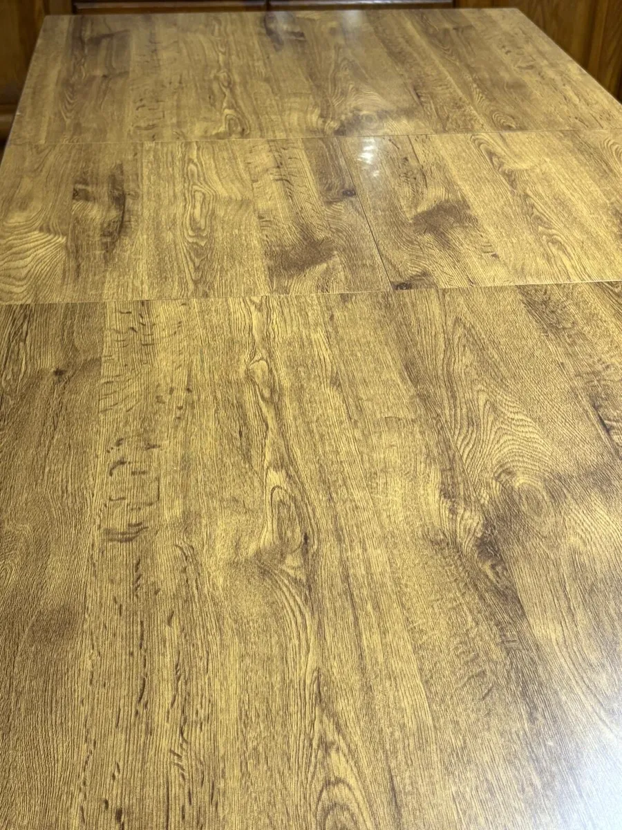 Kitchen Table and Chairs - Image 4