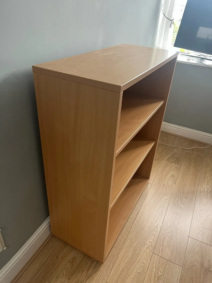 3 shelf unit - Image 1