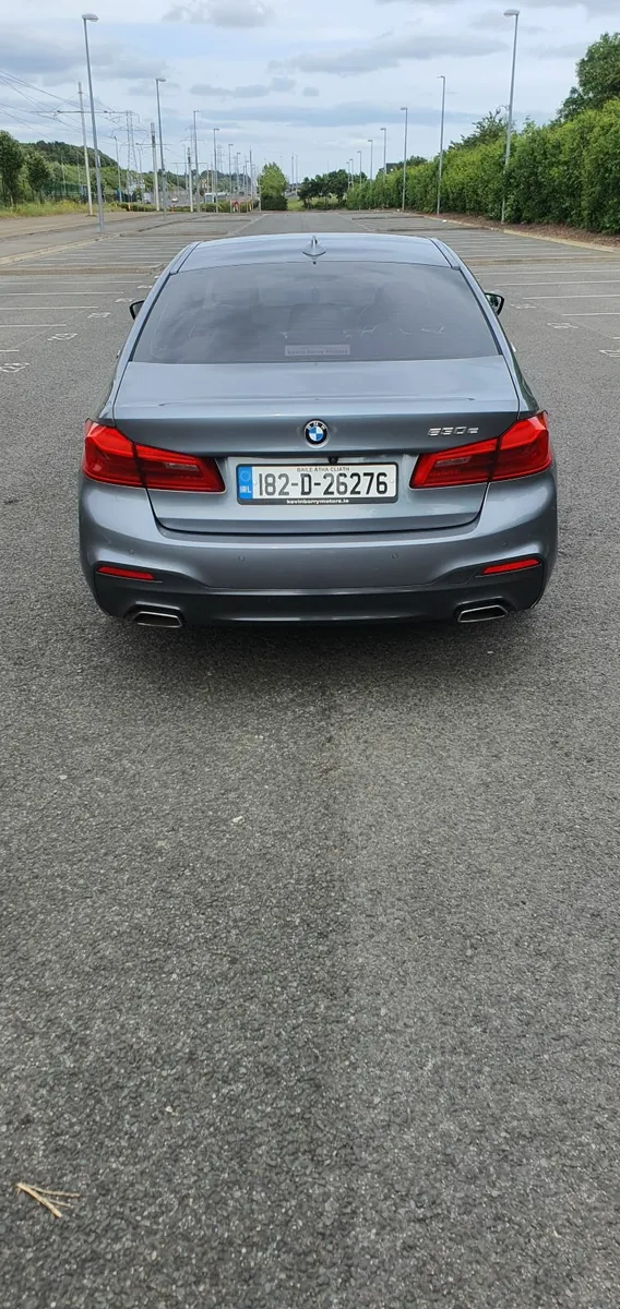 BMW 5-Series 2018 - Image 3