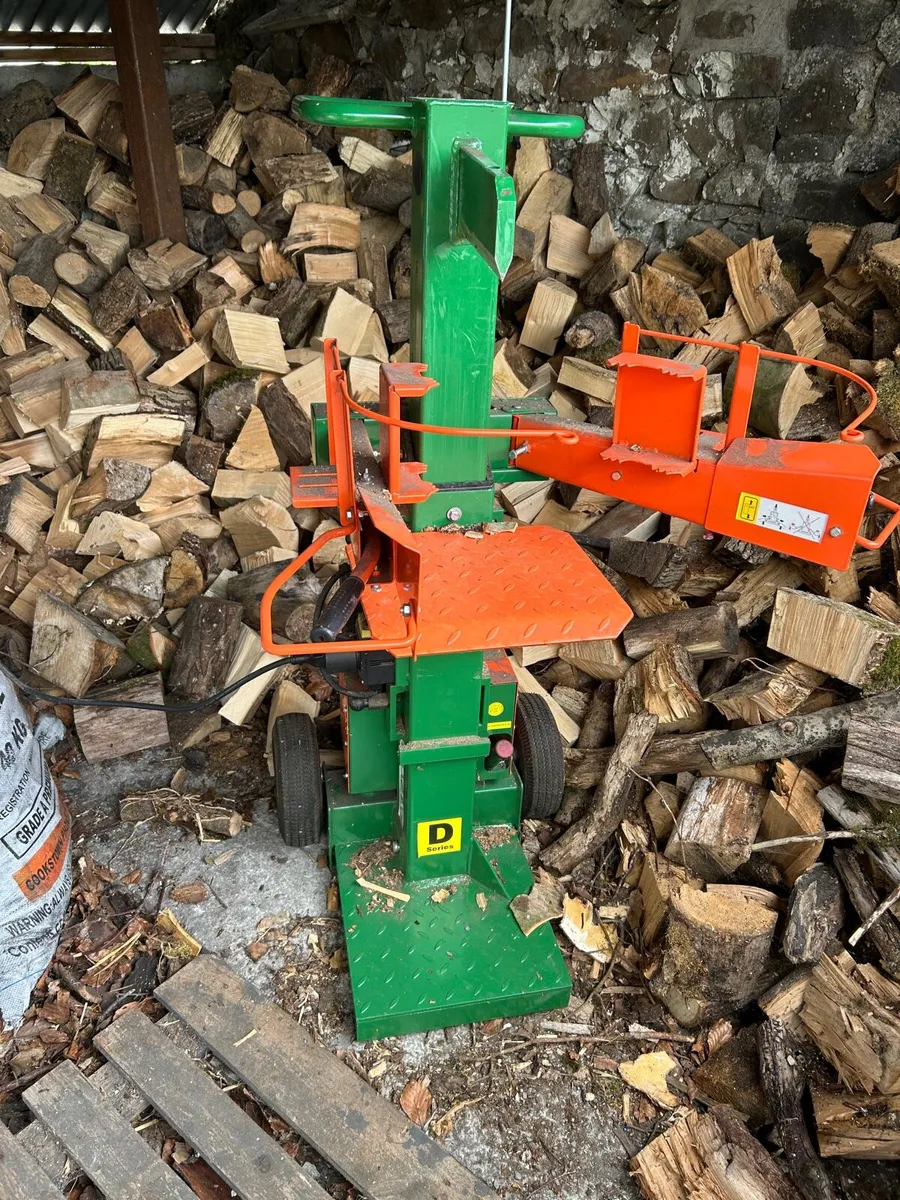 10 Tonne Log splitter - Image 2