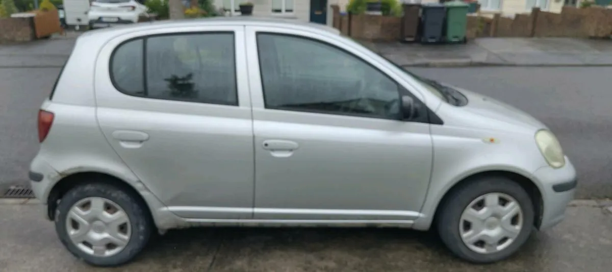 Toyota Yaris - Image 4