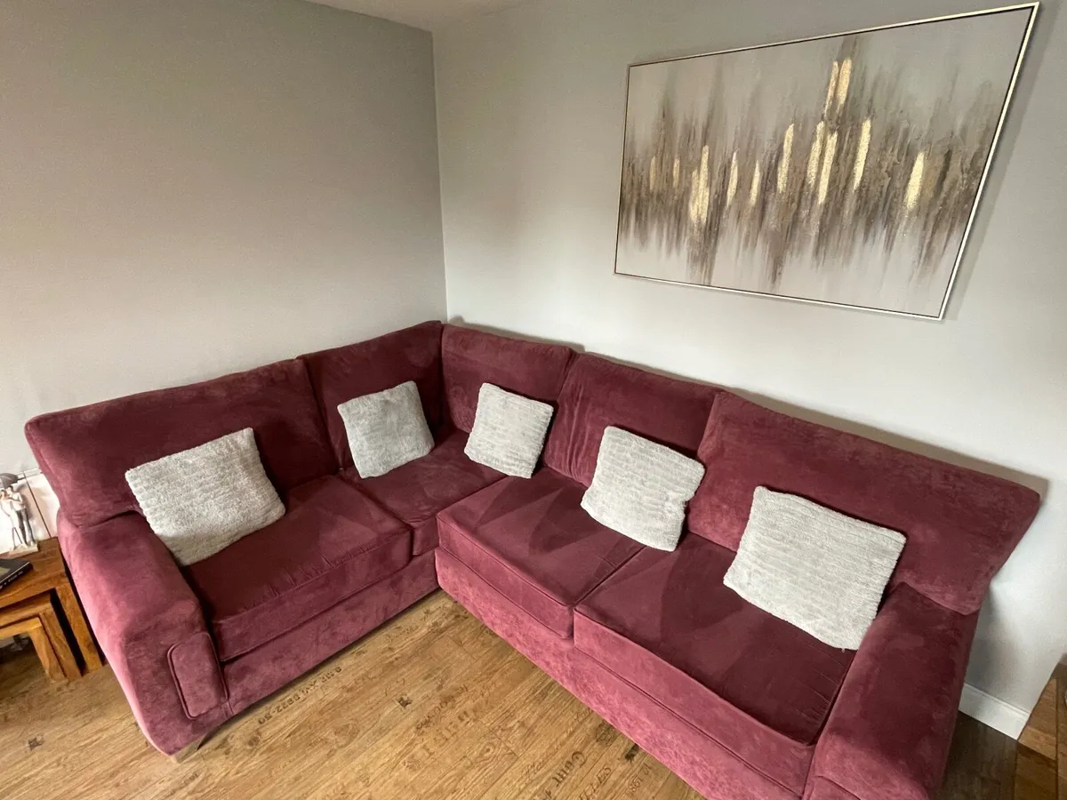 L Shaped Couch and Two Swivel Chairs - Image 2