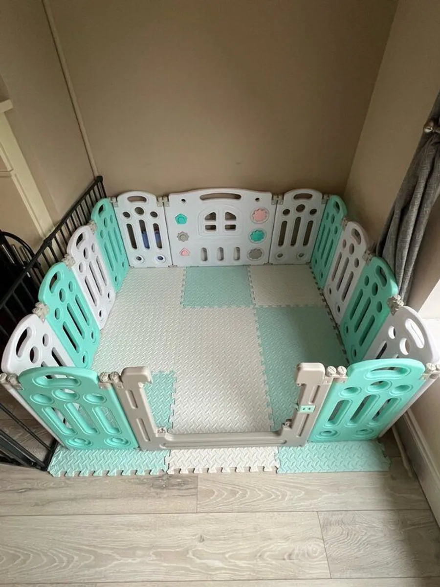 Amazon Playpen - Image 3