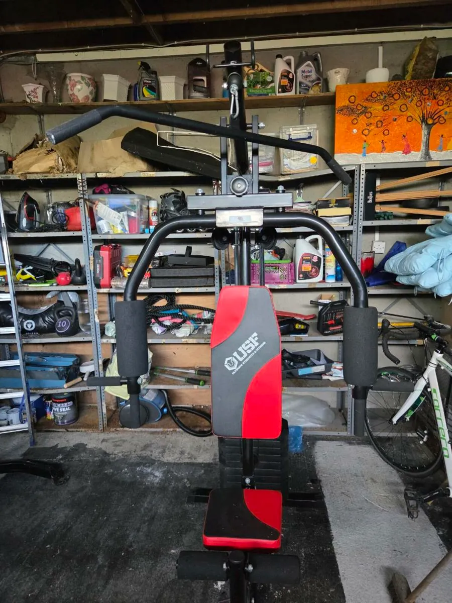 Gym equipment - Image 1