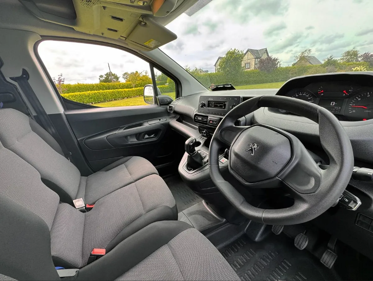Peugeot Partner - Image 2