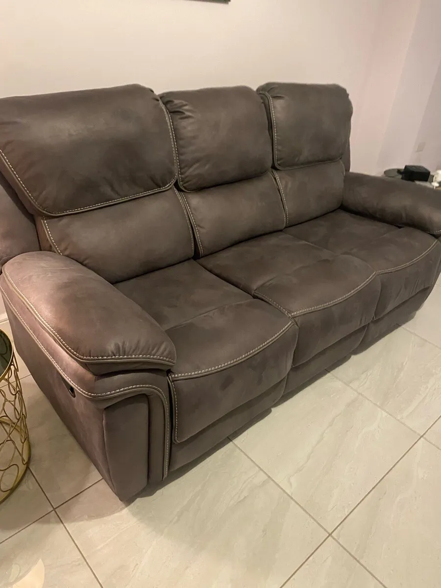 3 Seat Recliner Sofa - Image 4