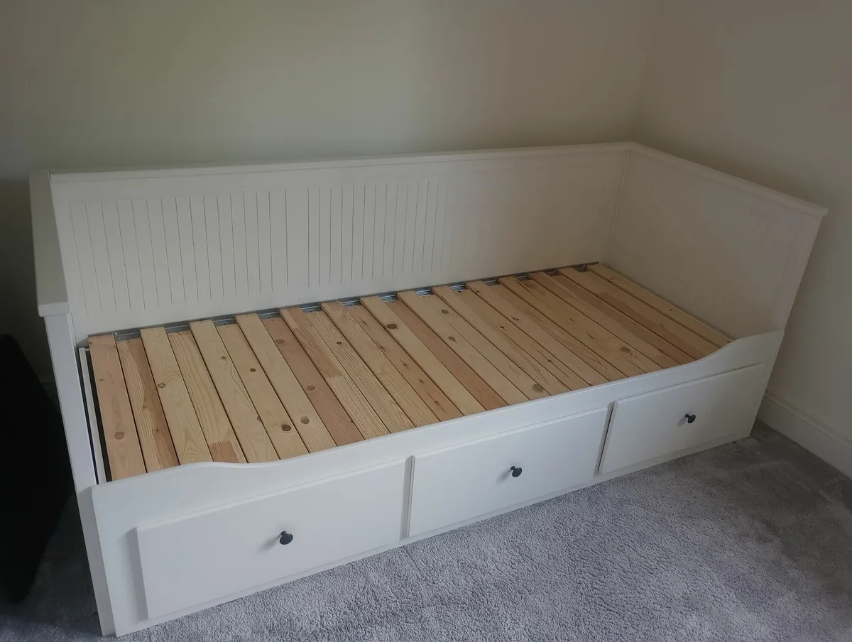 IKEA Hemnes day bed - Image 1