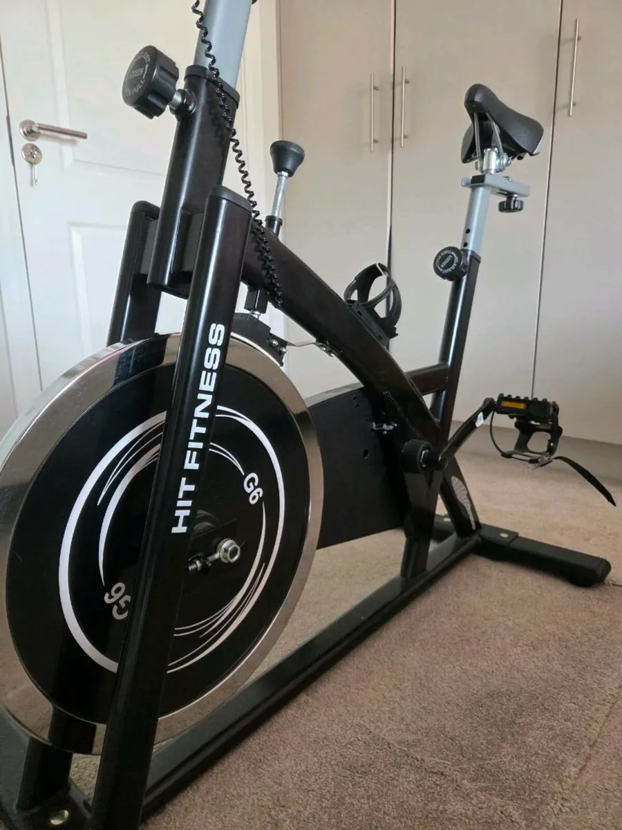 Hit Fitness G7 PRO Indoor Cycling Bike - Image 2
