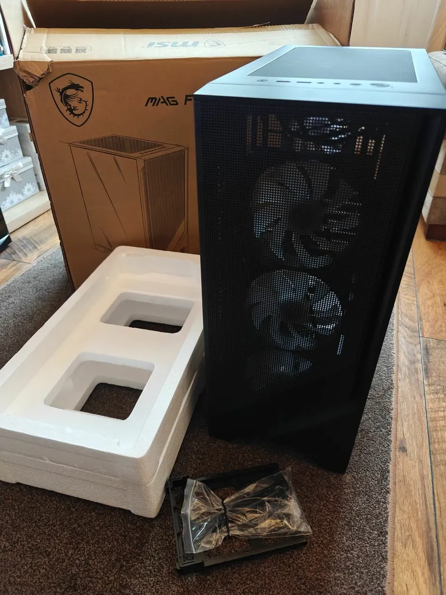 PC Case - Image 1