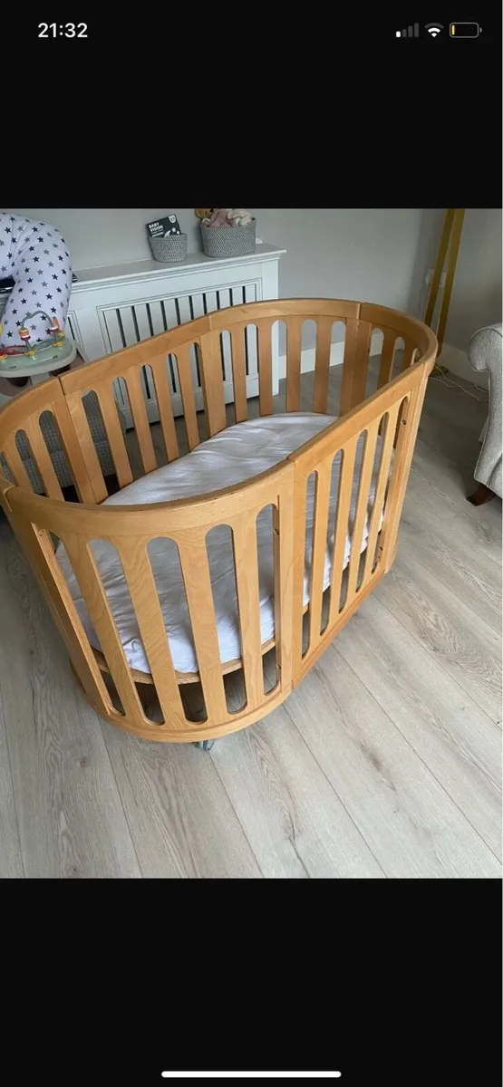 Cocoon Nest Baby Cot - Image 1