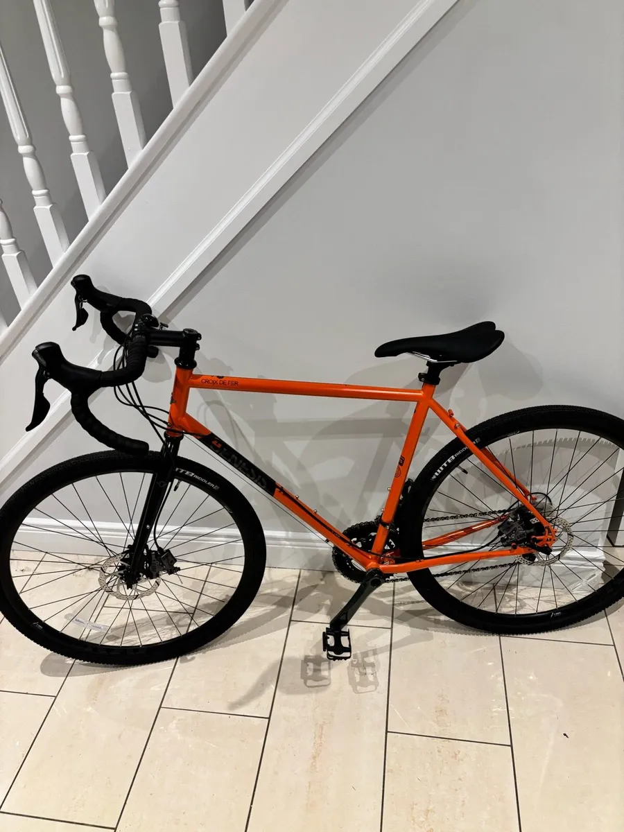 Genesis Croix Der Fer 20 Gravel Bike - Image 3