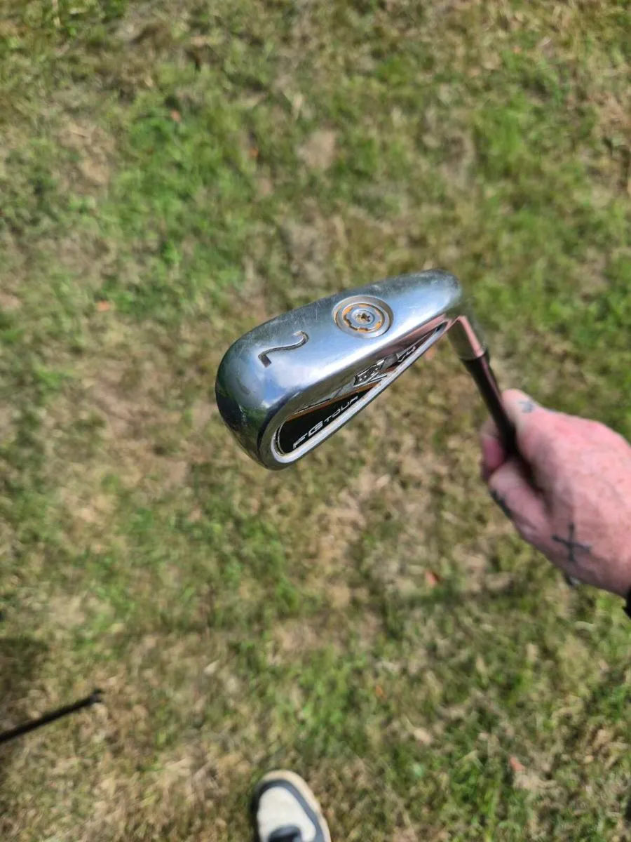 Wilson FG tour v4 Driving iron - Image 2