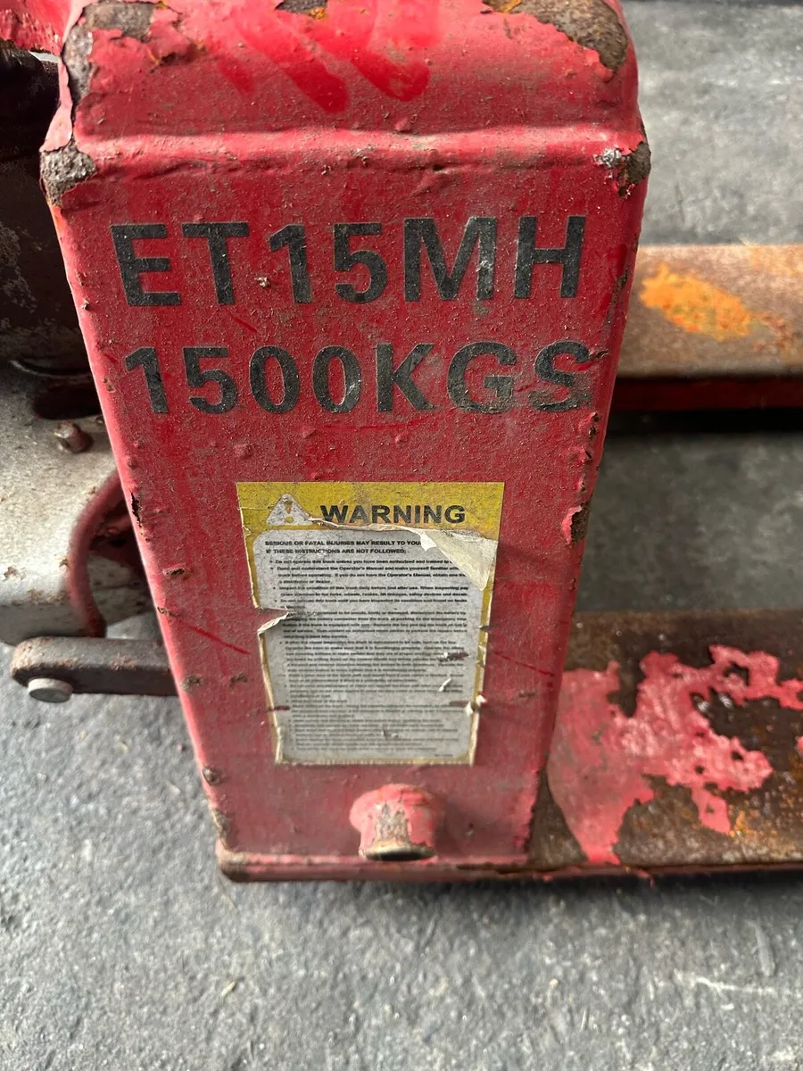 Pallet Truck - Image 1
