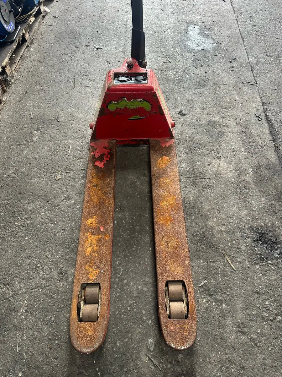 Pallet Truck - Image 3