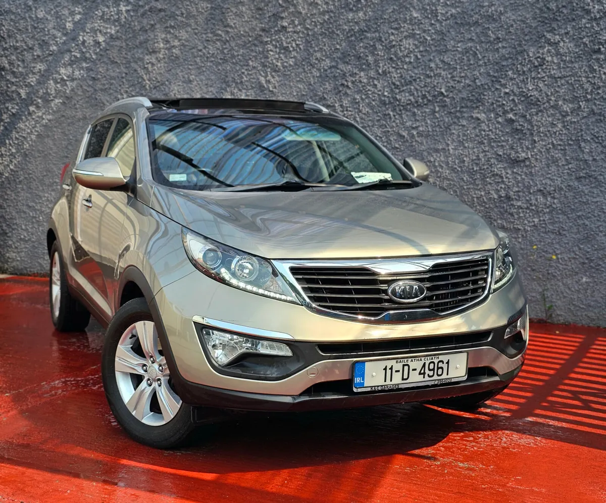 Kia Sportage 2011 - Image 2