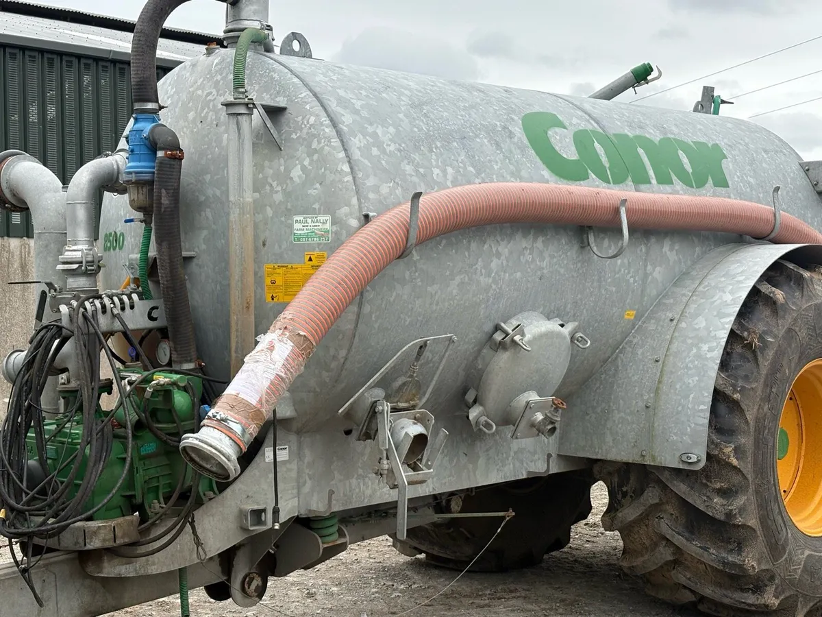 Vacuum tanker - Image 3