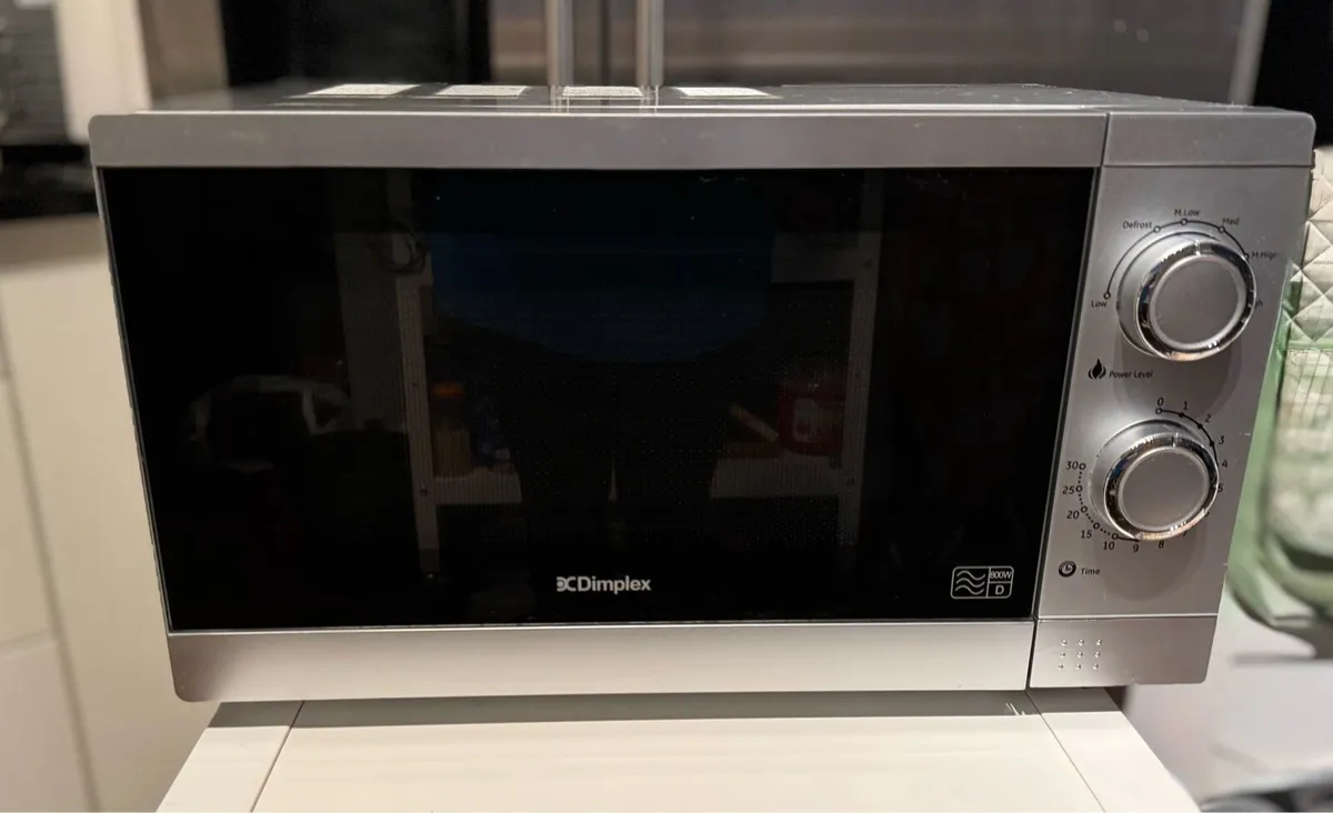 Microwave - Image 1