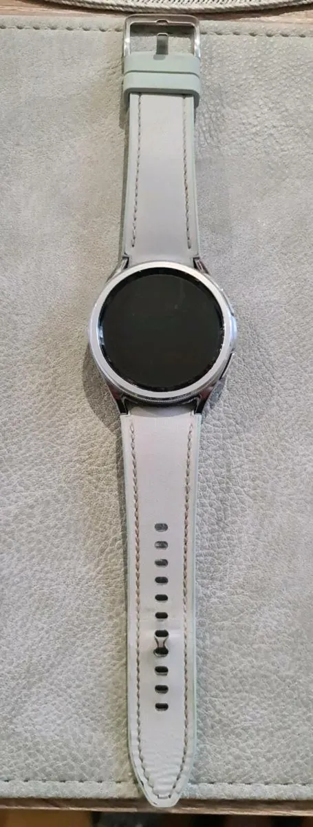 Samsung Galaxy Watch 6 Classic 43mm white/silver - Image 4