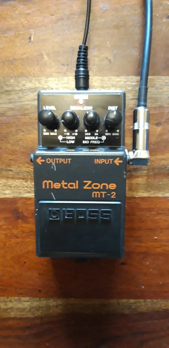 Boss Metal Zone MT2