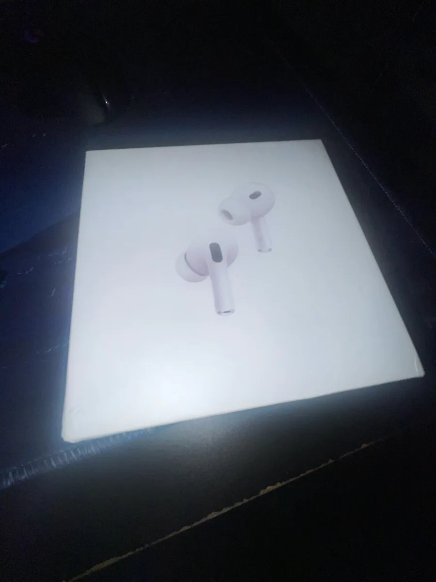 airpod pro 2s - Image 1