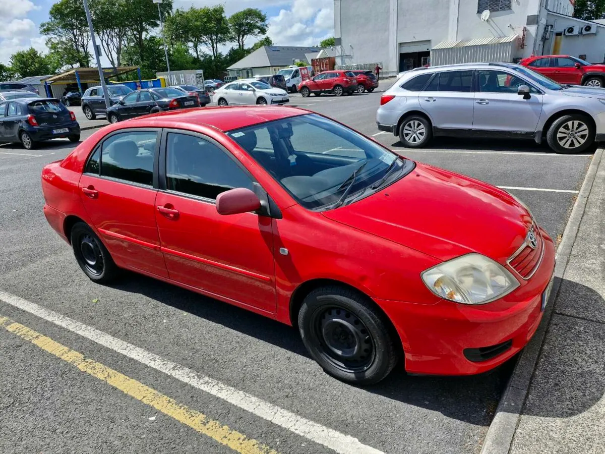 2007 Toyota Corolla 1.4 petrol saloon - Image 2
