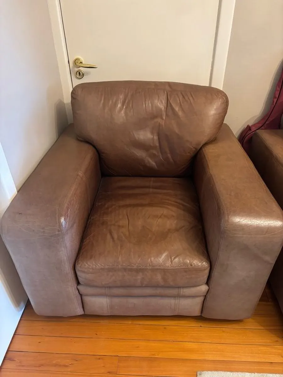 Brown leather 3 seater & Armchair - Image 2