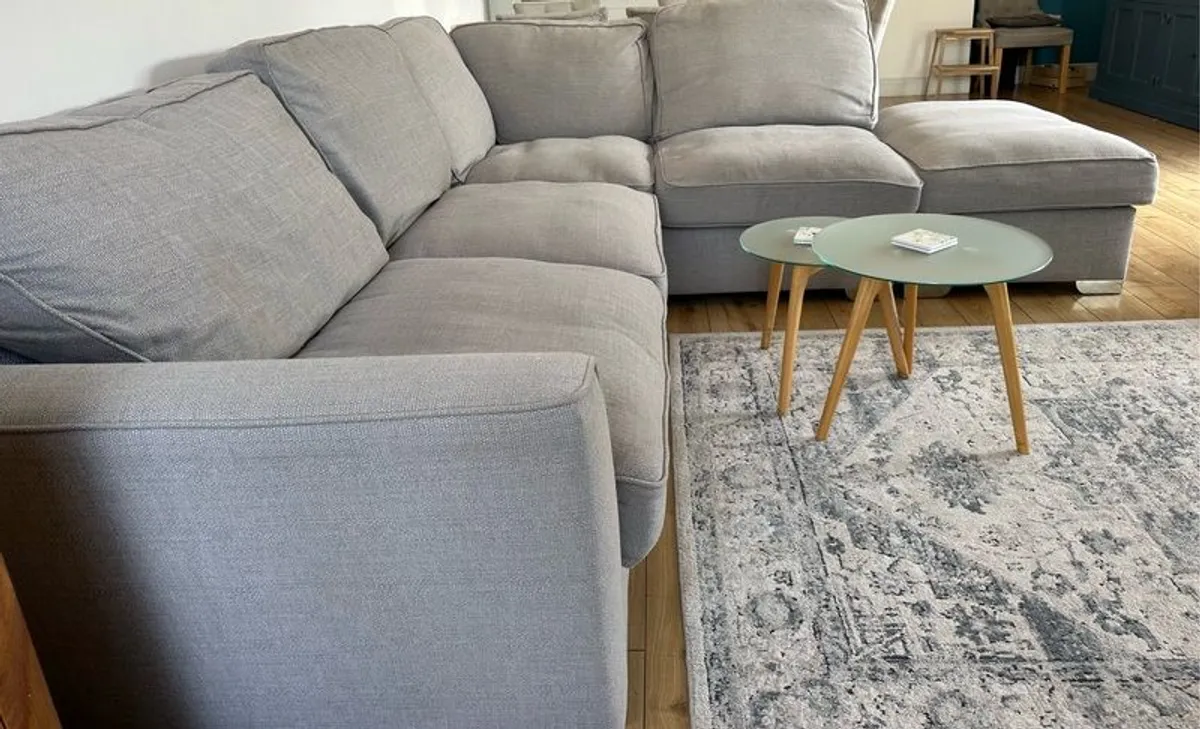 corner couch/sofa - Image 3