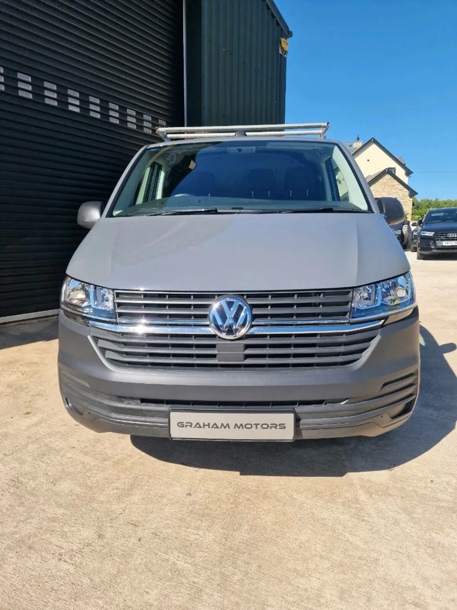 2025 vw transporter - Image 2