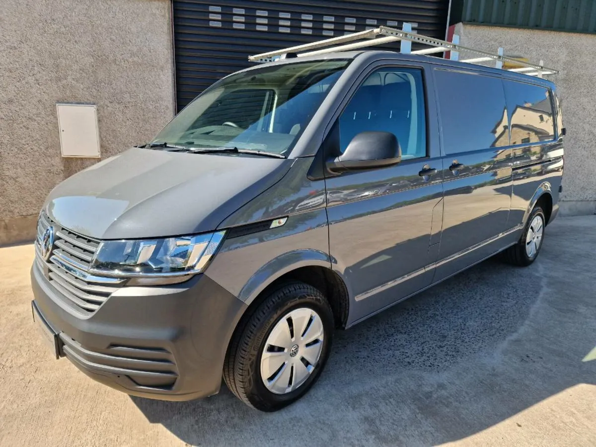2025 vw transporter - Image 3