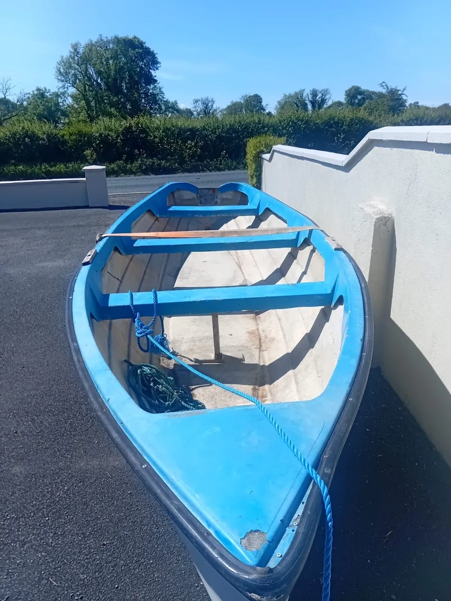 18ft Fibreglass boat - Image 2