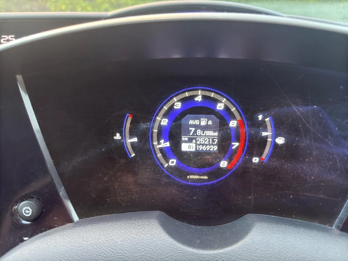 Honda civic - Image 2