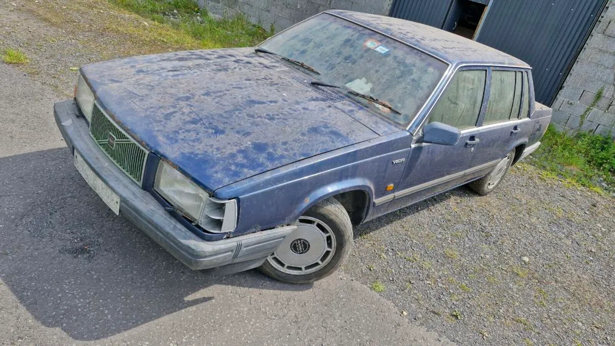 Volvo 740 Gle 2.0 - Image 3