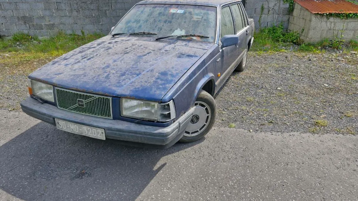 Volvo 740 Gle 2.0 - Image 4