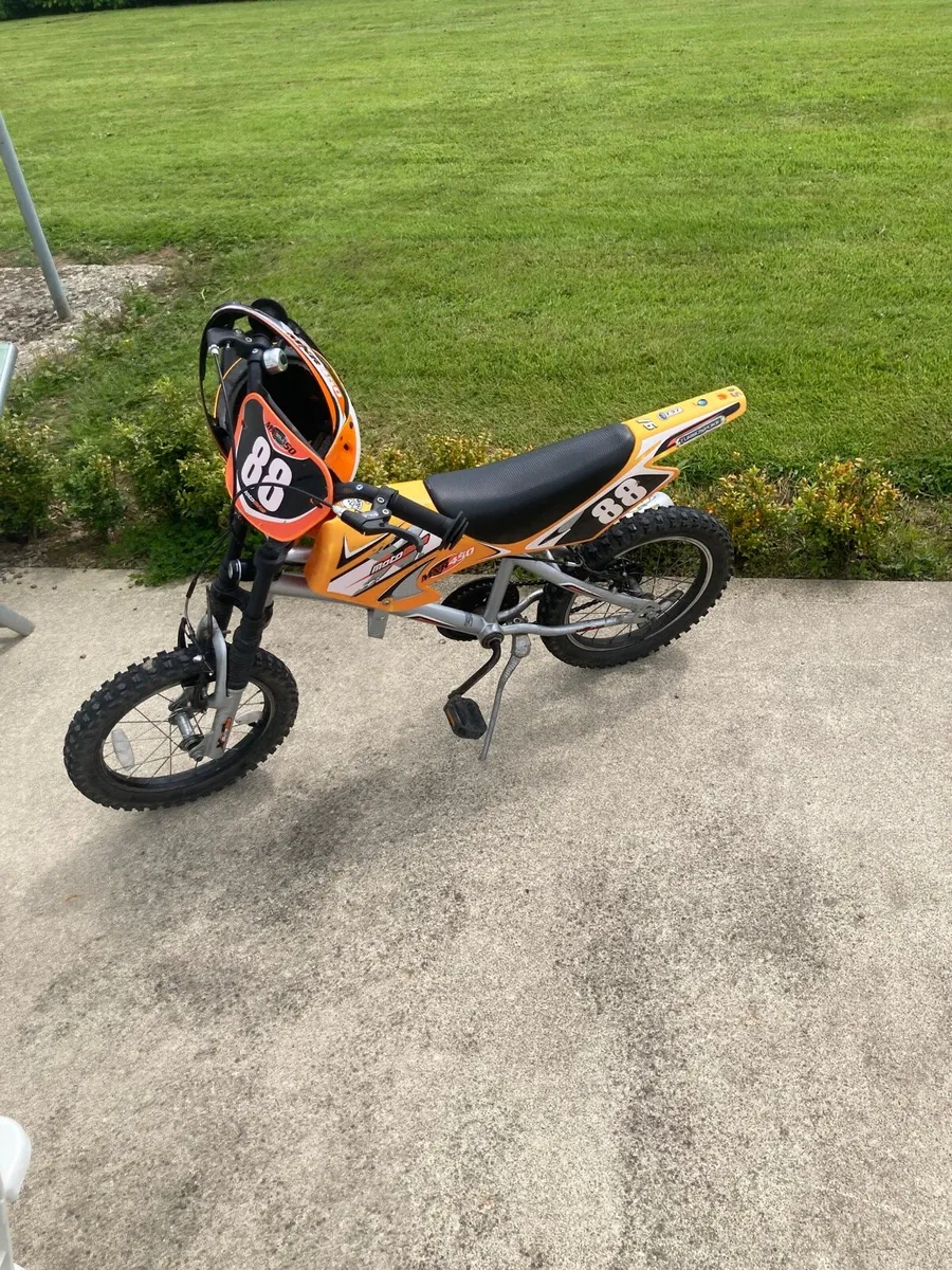 Two children’s bikes - Image 2