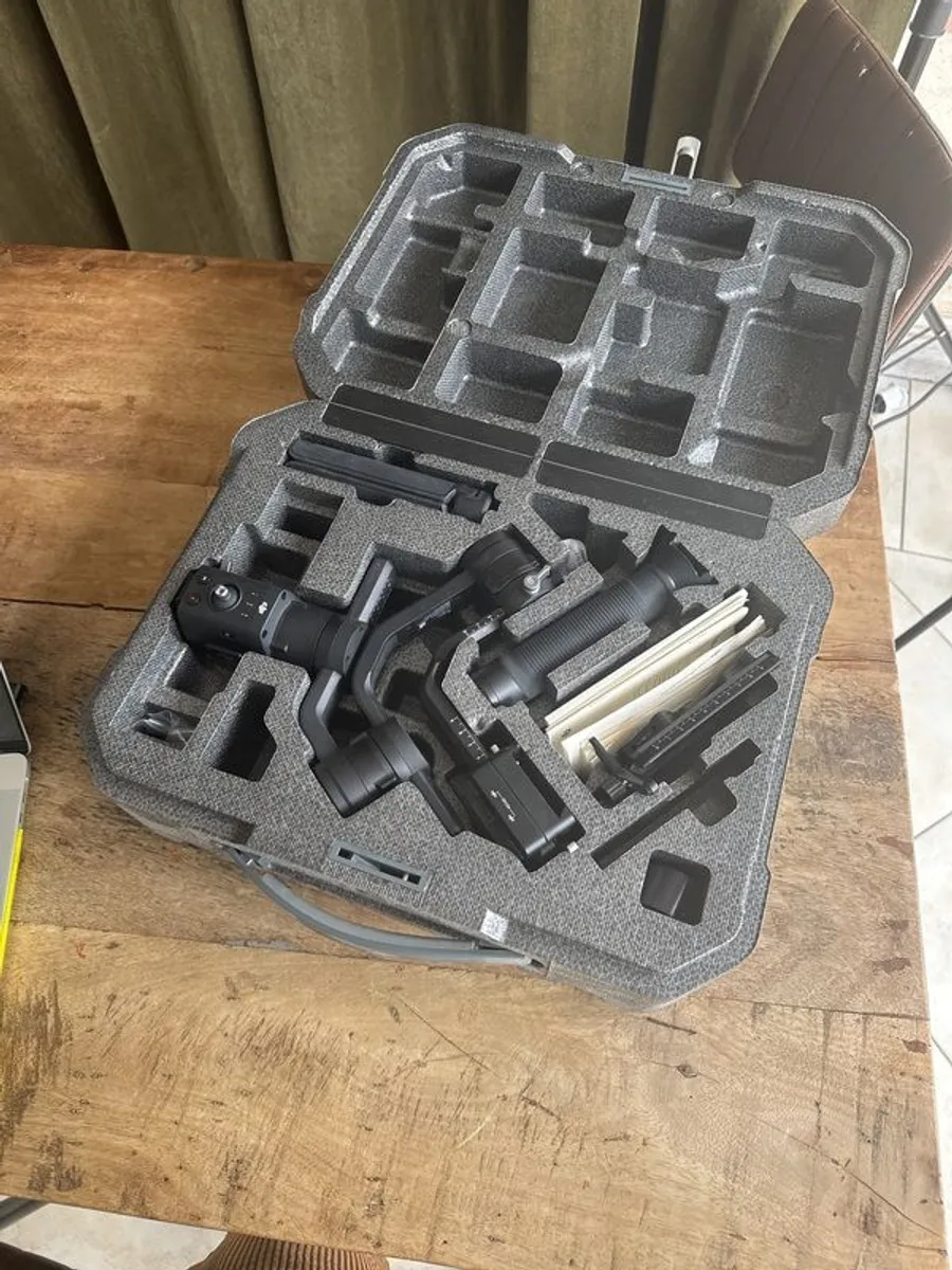 DJI Ronin - Image 1