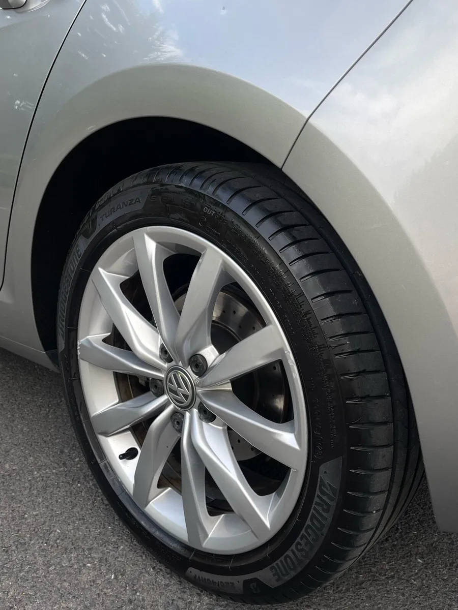 Volkswagen Golf - Image 3