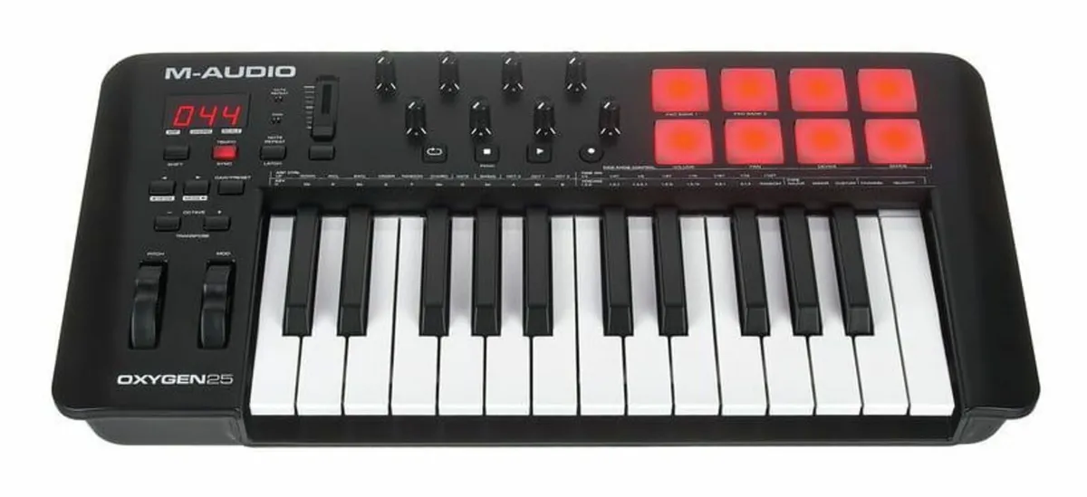 M-Audio Oxygen MKV 25-Key USB MIDI Keyboard - Image 1