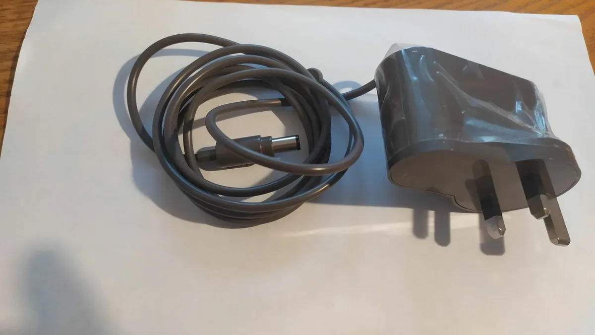 Dyson Charger - Image 1