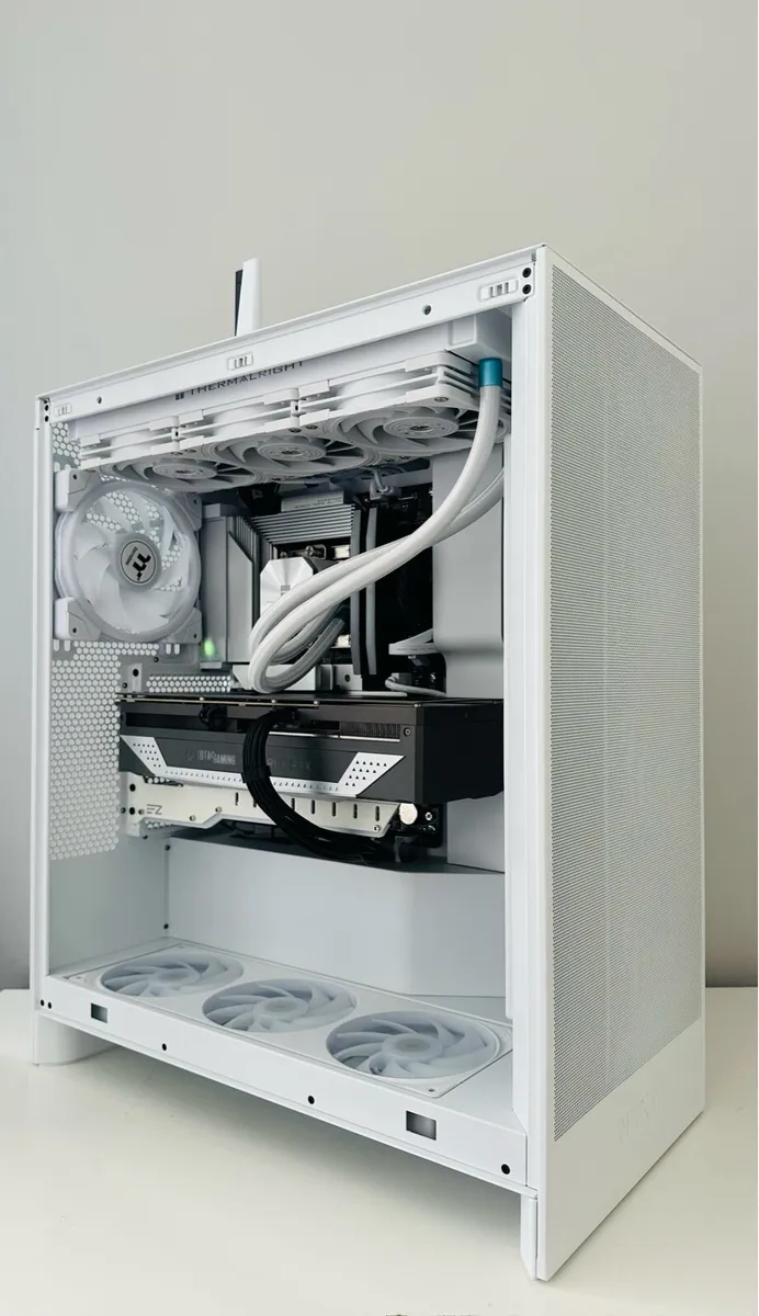 Gaming Pc 14600KF/4070TISUPER/Z790/32GBDDR5/1TB - Image 1