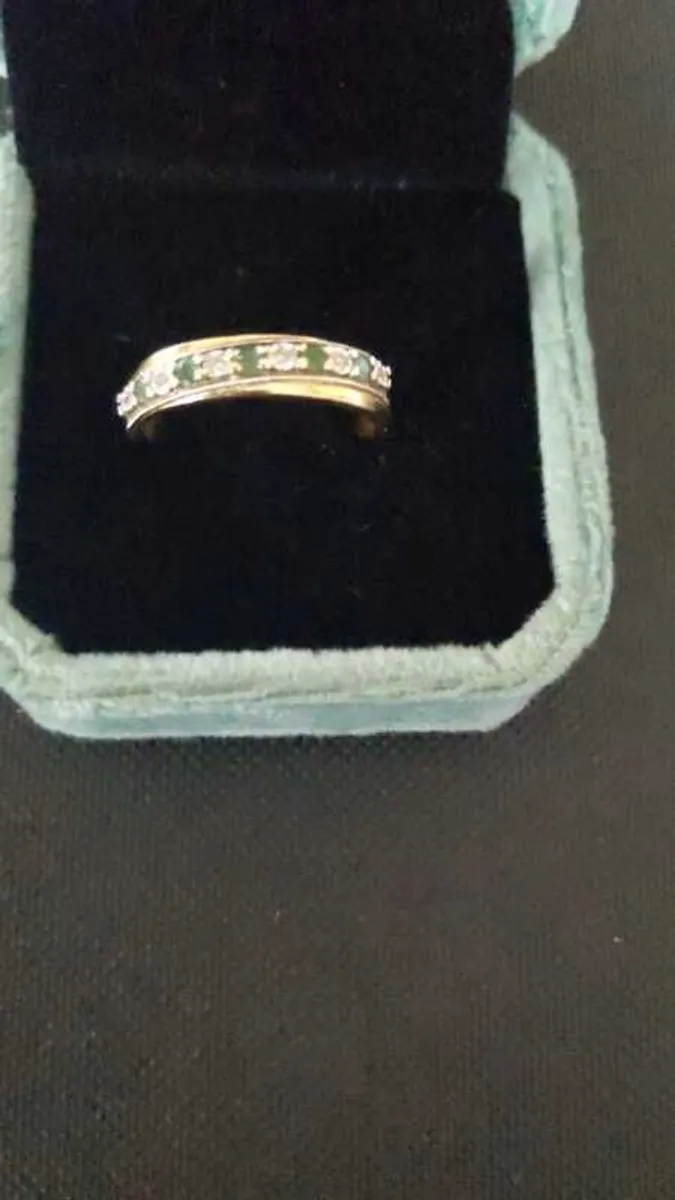 Gold ring