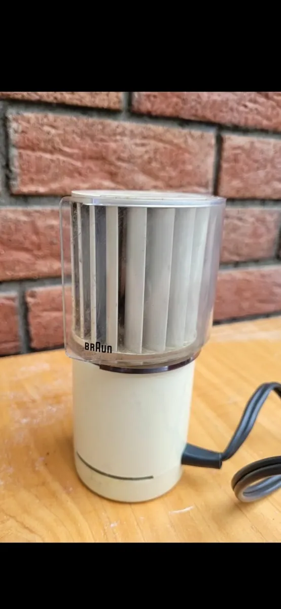 Braun desk fan - Image 1