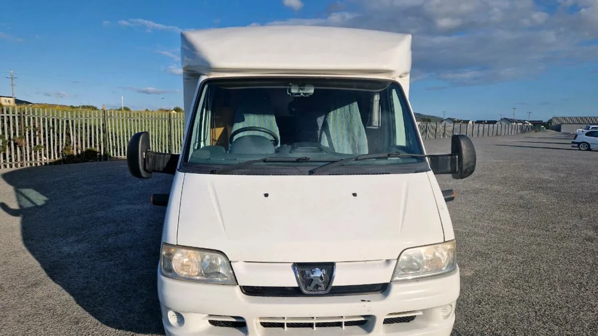 Motorhome - Image 3