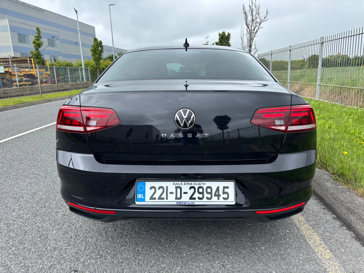 2022 VW PASSAT 2.0 TDI DSG 1 OWNER IRISH CAR - Image 4