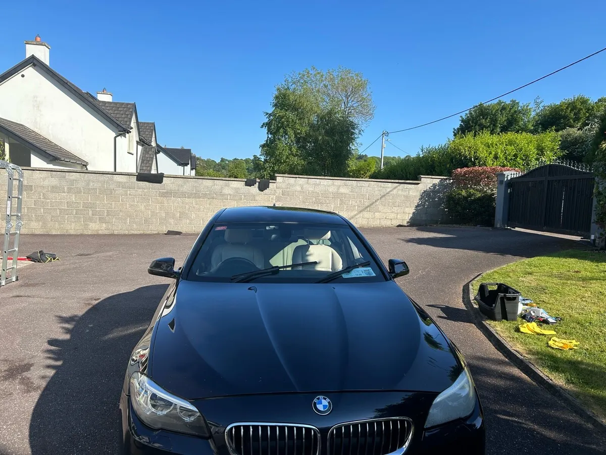 BMW 5 Series F10 - Image 4