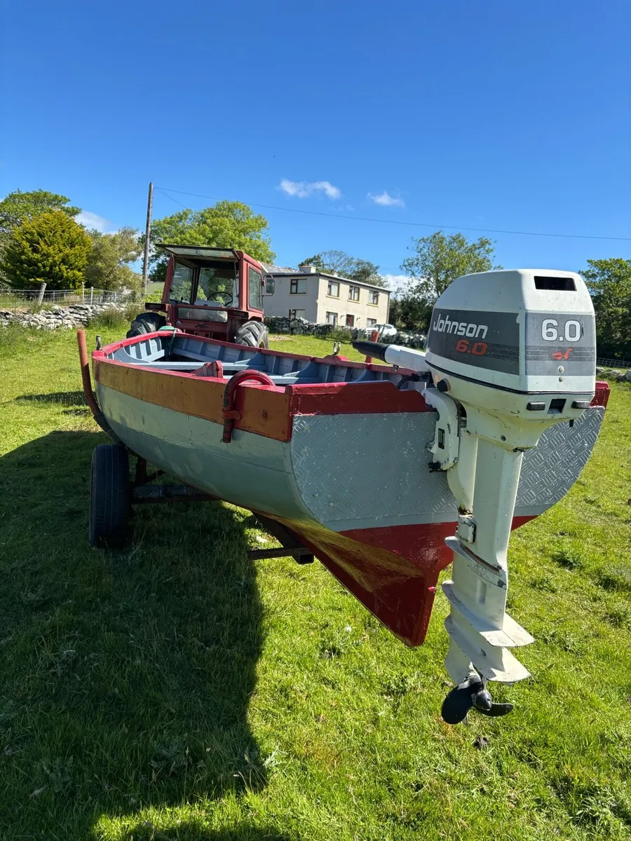Punt and engine - Image 2