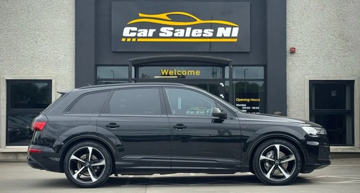 Audi Q7 3.0 TDI V6 50 Black Edition SUV 5dr Diese - Image 4