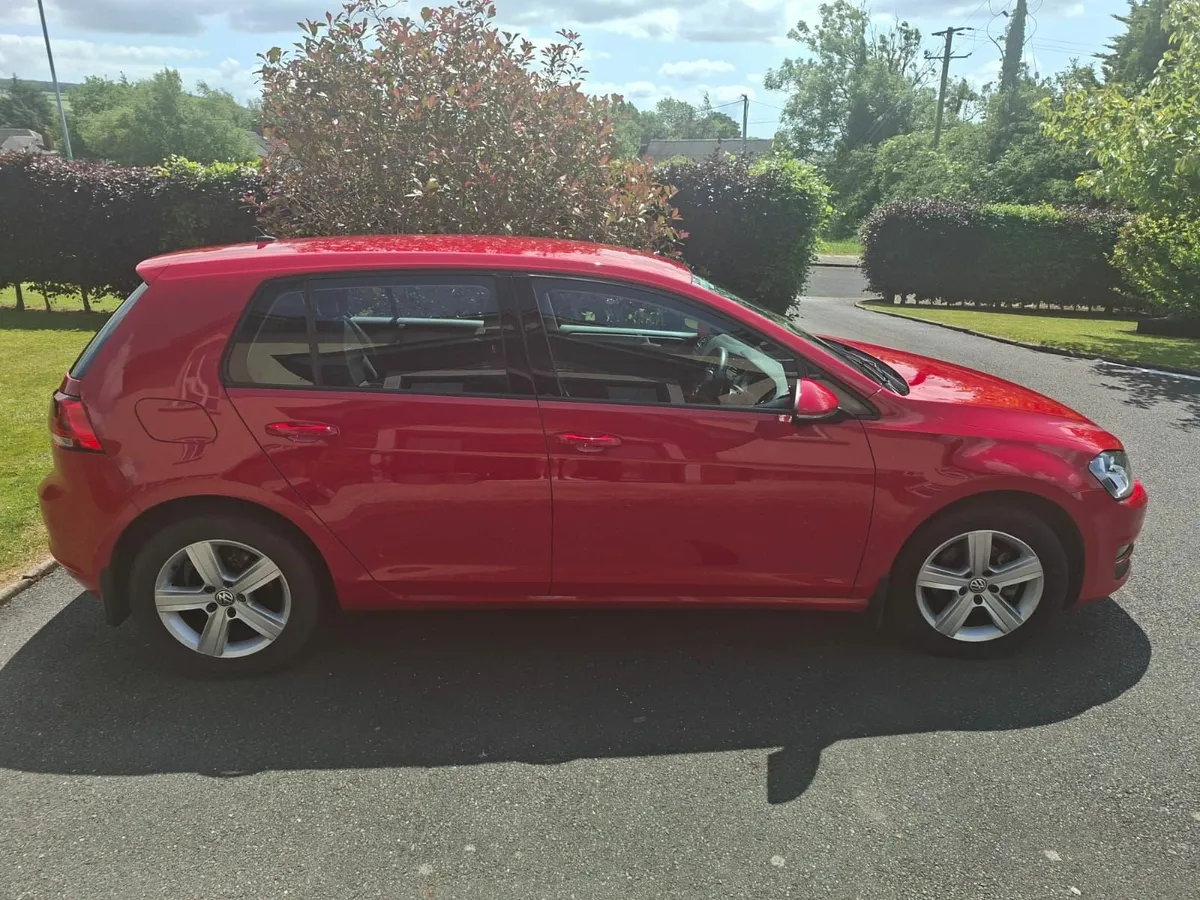 Volkswagen Golf 2017 - Image 2