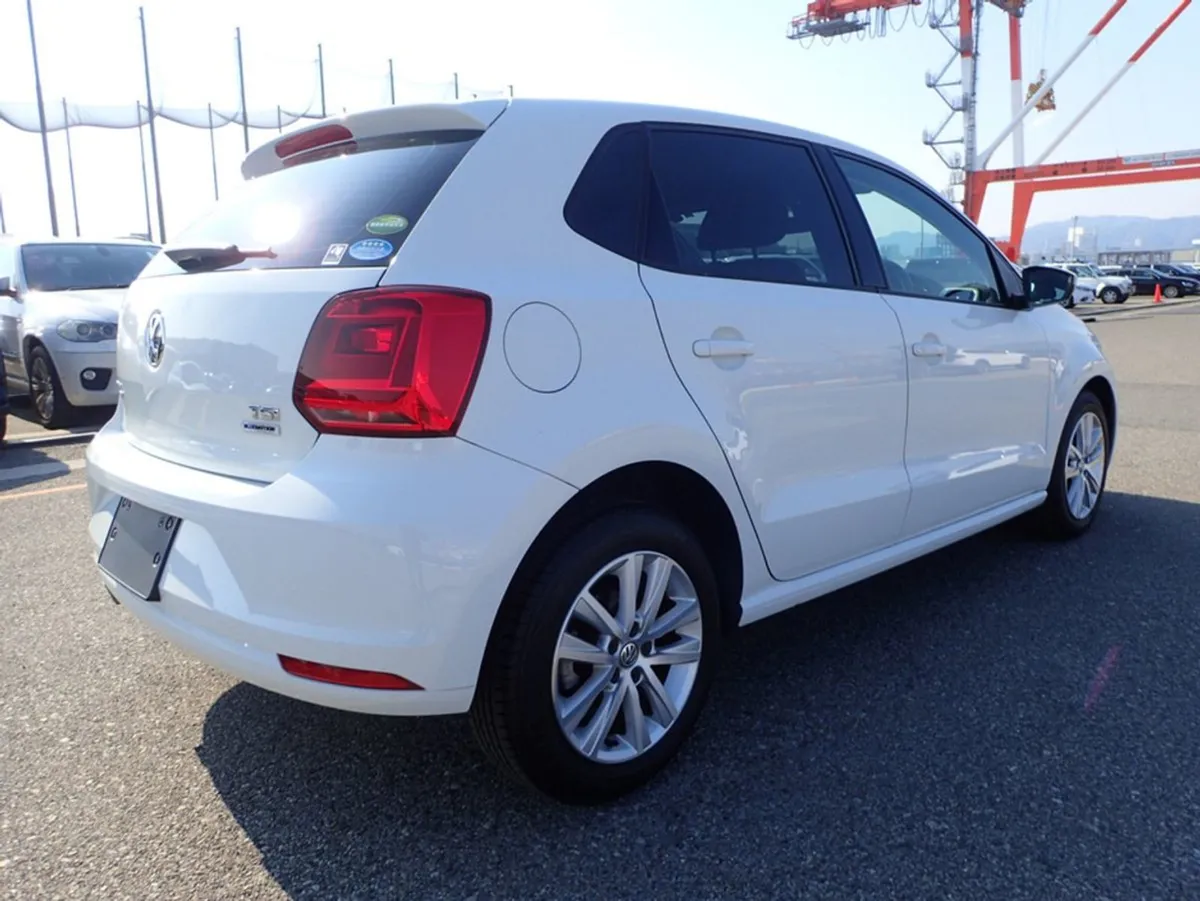 Volkswagen Polo 1.2 TSI Comfortline - Image 3
